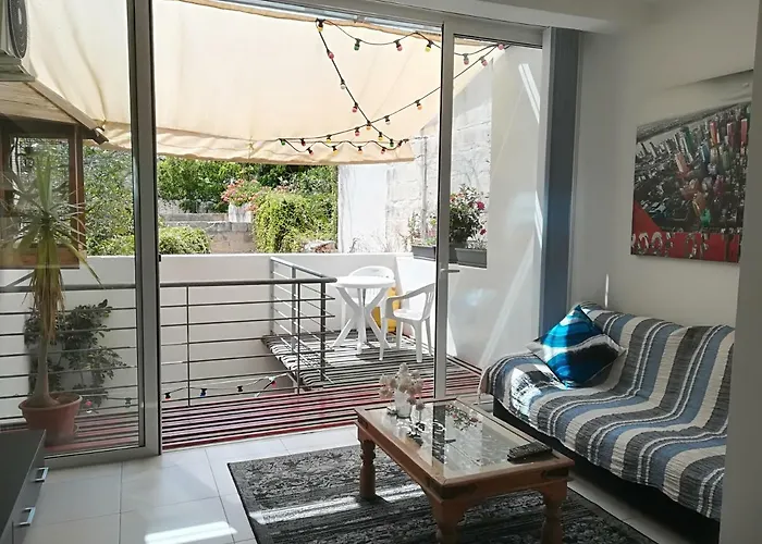 Luxury Apartment Close To Seafront
