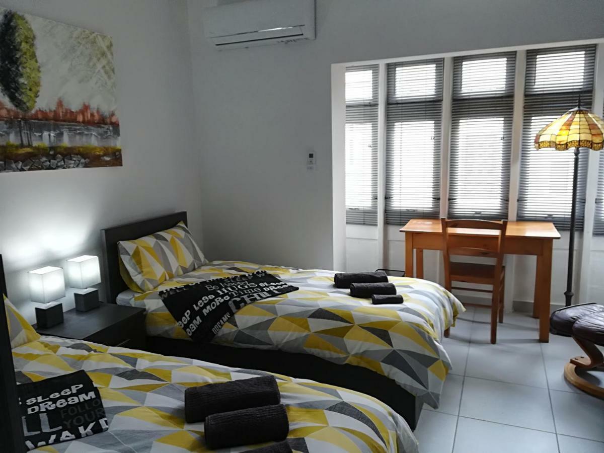 Luxury Close To Seafront